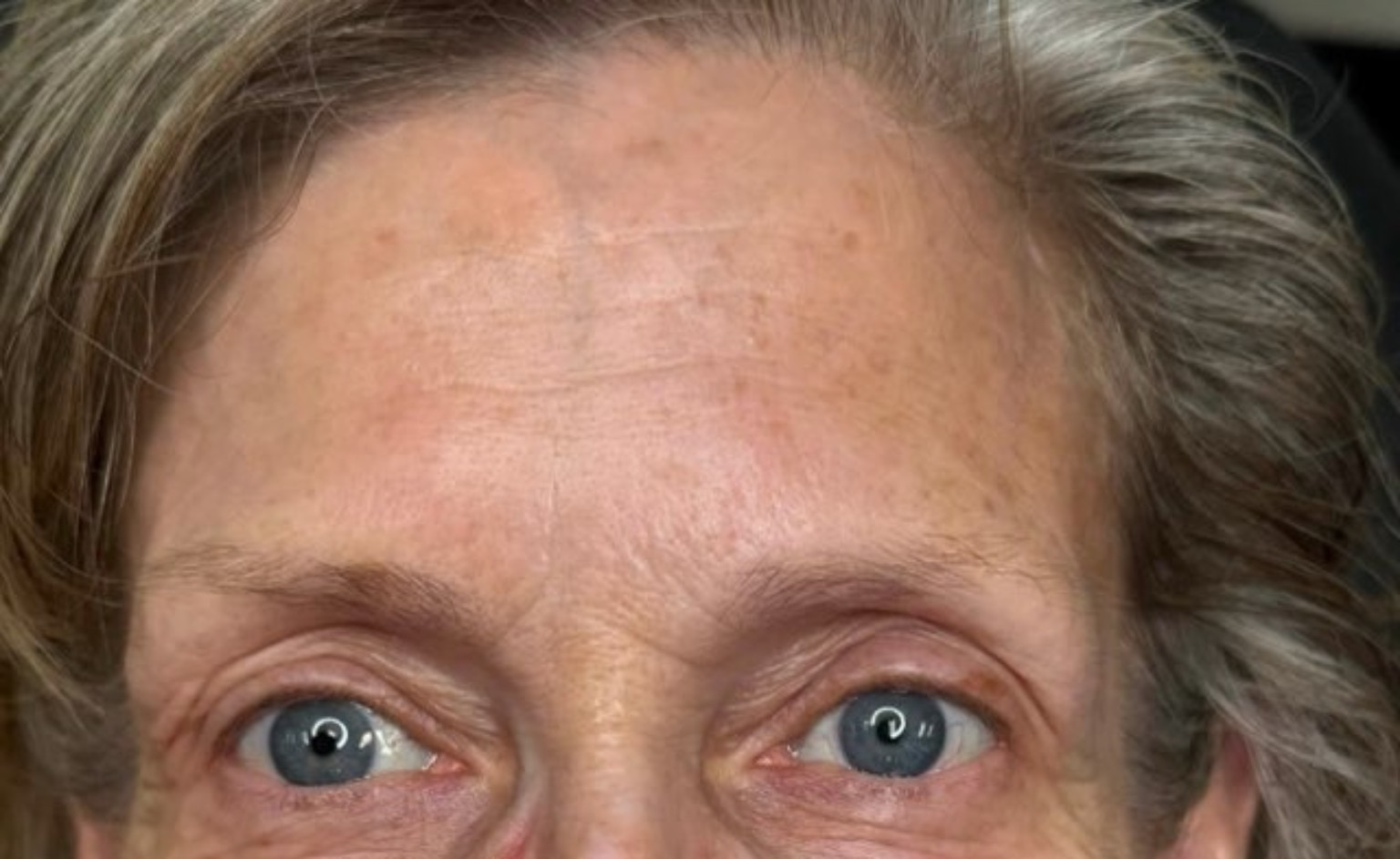Brows before balanced permanent makeup design